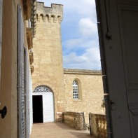 Location vacances Sausset, visite du Château de la Barben